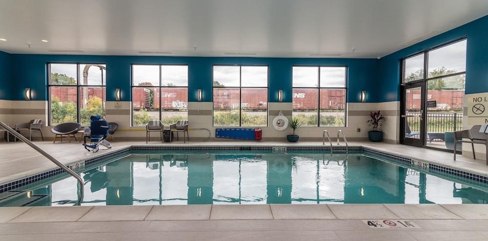 Hampton Inn & Suites - Allen Park Exteriér fotografie